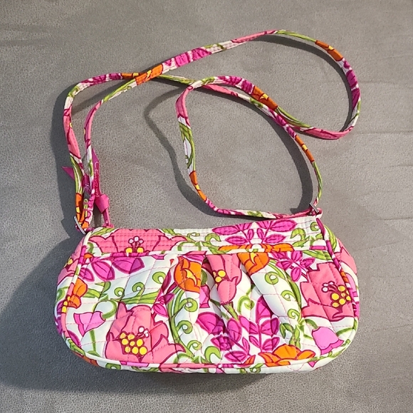 Vera Bradley Handbags - Vera Bradley Pink and Orange‎ Floral Crossbody Bag
